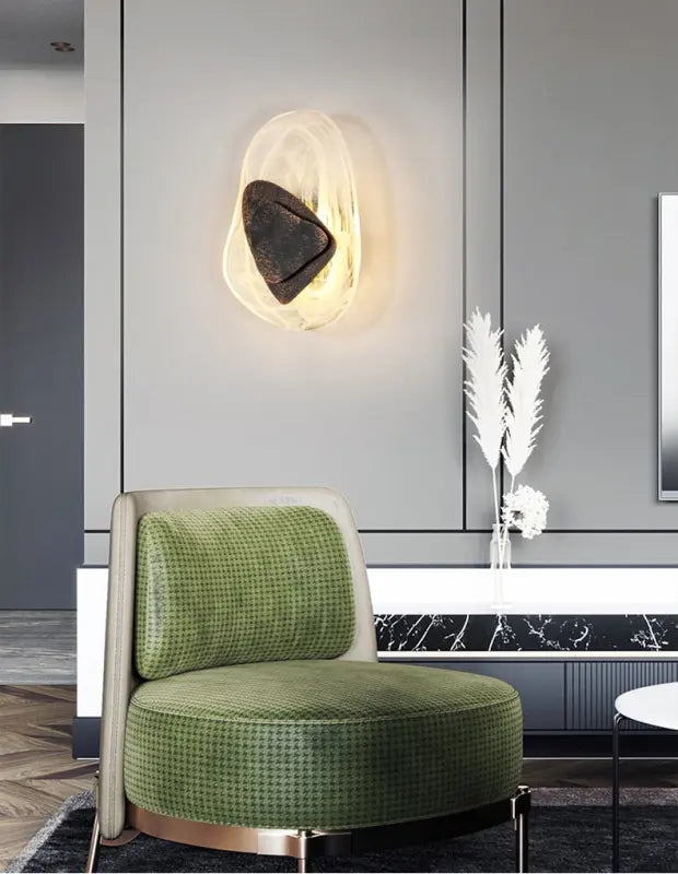 Applique murale à LED post-moderne, design métal et coquille de verre –  Luminaire chic : Luminaires et Suspensions haut de gamme